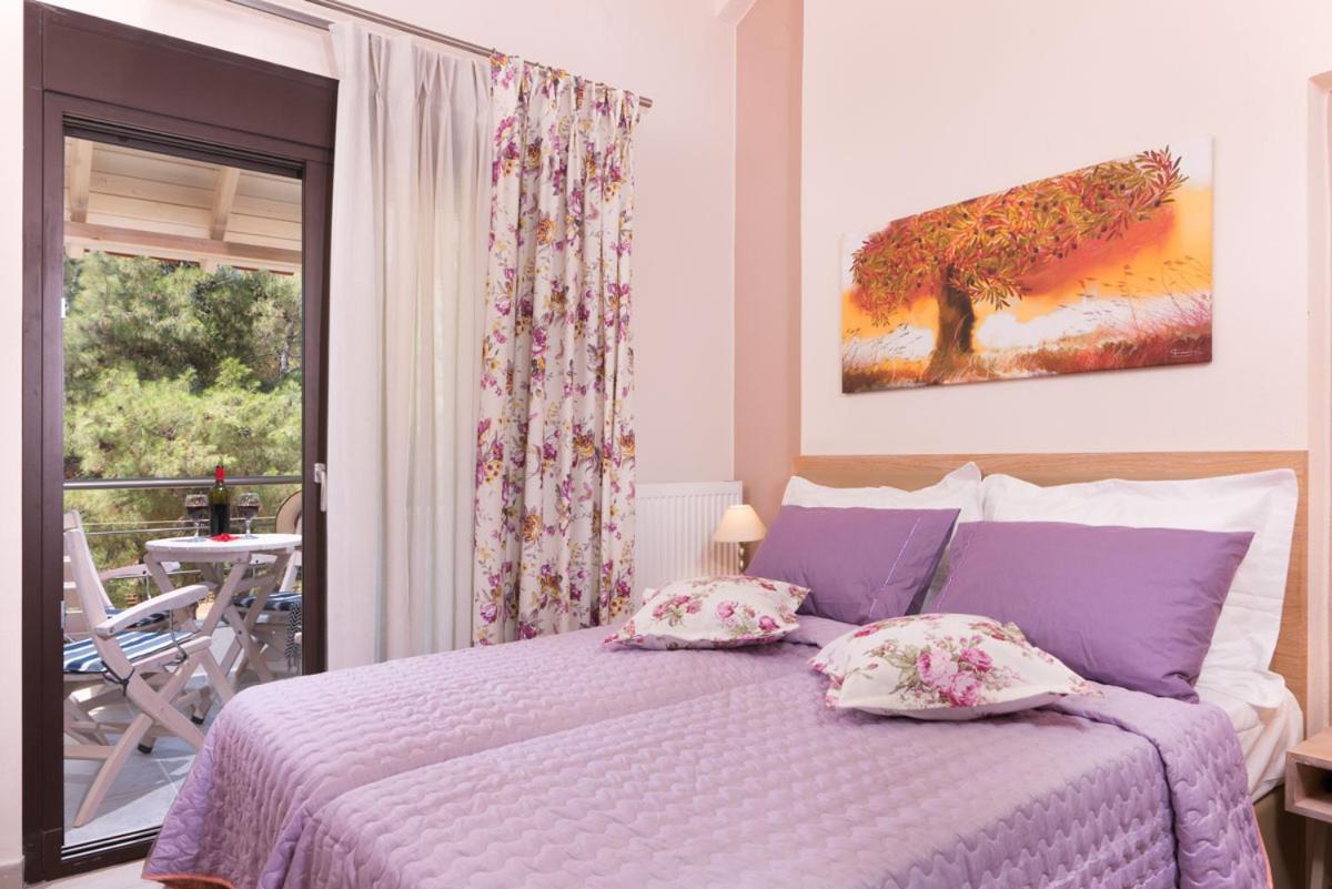 Villa Ermioni Apartments ลิเมนาเรีย ภายนอก รูปภาพ