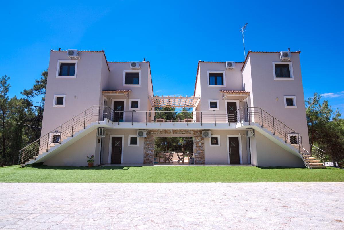Villa Ermioni Apartments ลิเมนาเรีย ภายนอก รูปภาพ